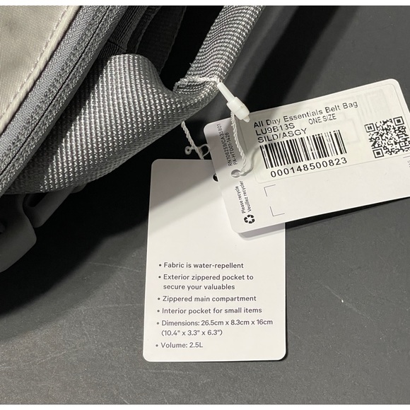 NWT Lululemon All Day Essentials Belt Bag 2.5L (#b2) bin+ - Picture 12 of 12